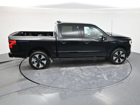 Used 2024 Ford F150 Lightning Lariat image 41