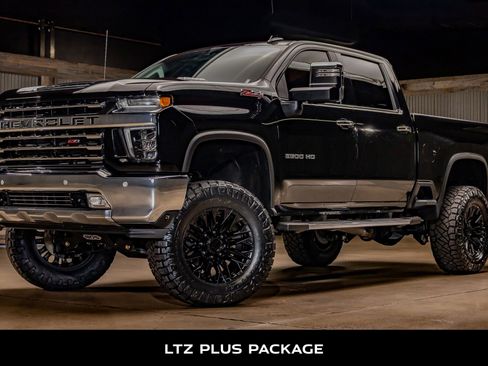 Used 2022 Chevrolet Silverado 2500 LTZ w/ LTZ Plus Package image 5