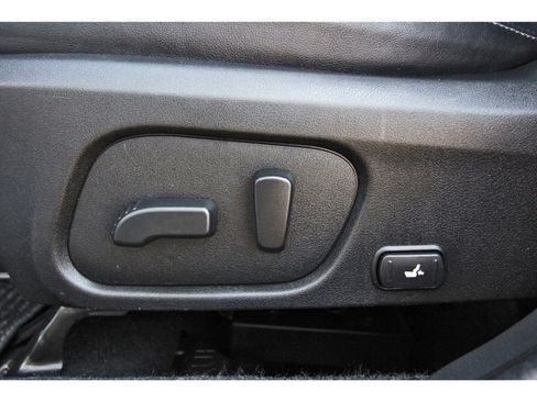 Used 2017 Subaru Forester 2.0XT Touring image 30