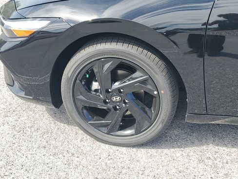 New 2026 Hyundai Elantra SEL Sport Premium image 5