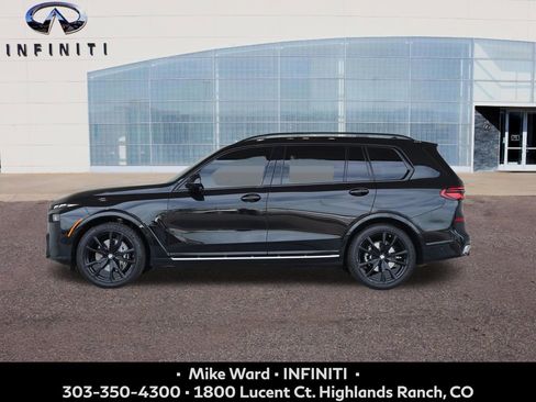 Used 2023 BMW X7 xDrive40i w/ M Sport Package image 2