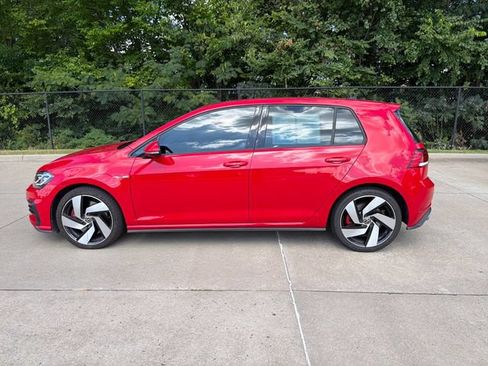 Used 2020 Volkswagen Golf 4-Door FWD image 2