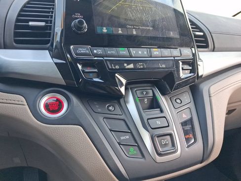 Used 2019 Honda Odyssey EX image 25