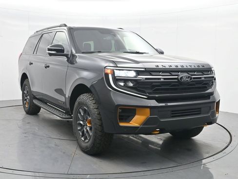 New 2026 Ford Expedition Tremor image 4