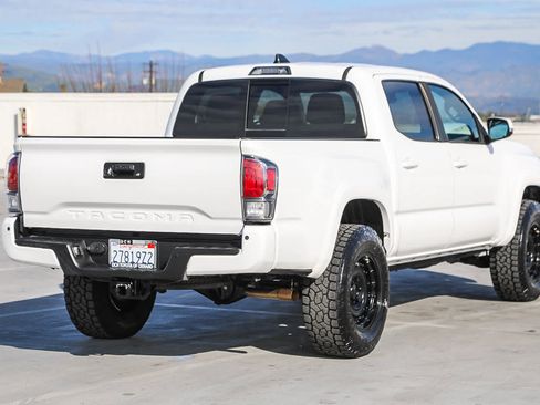 Certified 2020 Toyota Tacoma TRD Sport image 6