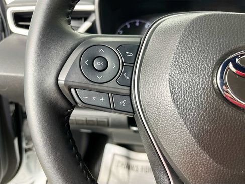 Used 2025 Toyota Corolla SE FWD image 14