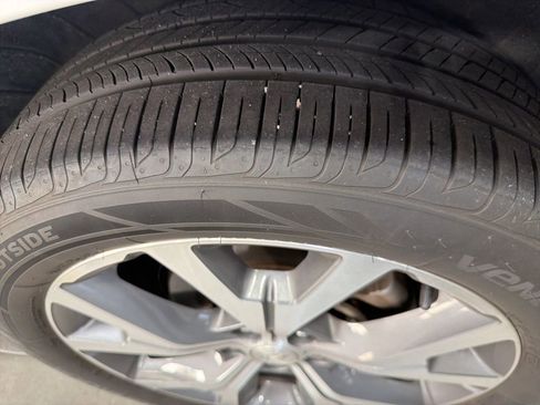 Used 2022 Hyundai Palisade Limited image 3