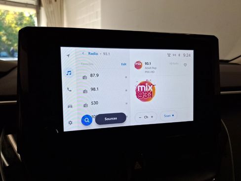 Used 2024 Toyota Corolla LE image 22