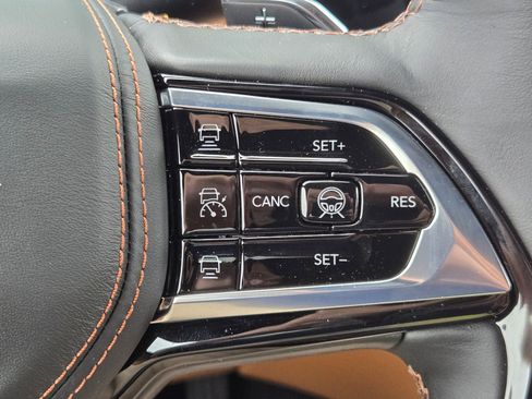 New 2026 Jeep Grand Cherokee L Summit AWD/4WD image 28