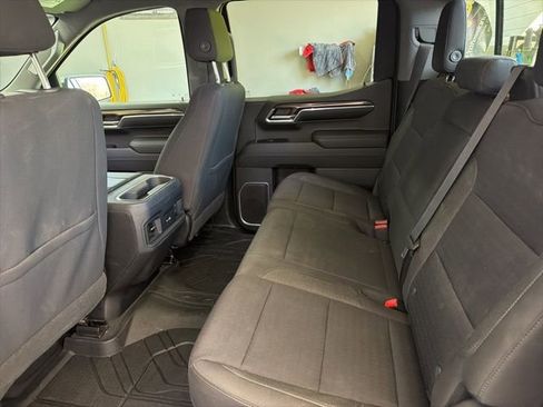 Used 2023 Chevrolet Silverado 1500 LT w/ Convenience Package II image 18