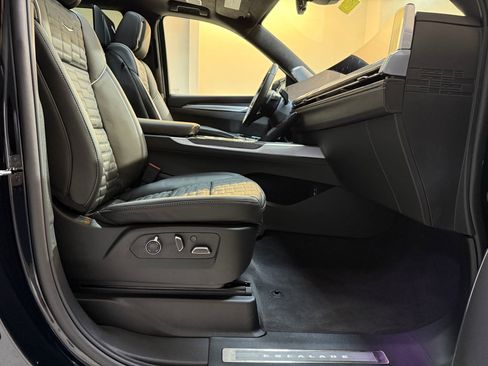 New 2026 Cadillac Escalade V w/ LPO, ONYX Package image 67