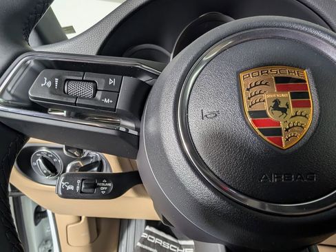 New 2026 Porsche Macan AWD/4WD image 37