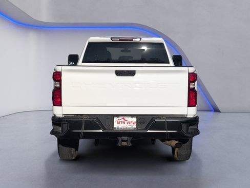 Used 2023 Chevrolet Silverado 2500 W/T w/ WT Convenience Package image 5