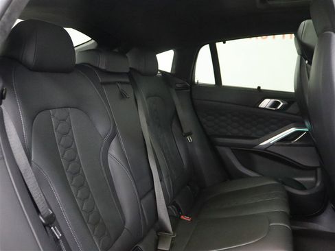 Used 2022 BMW X6 M w/ Executive Package AWD/4WD image 17