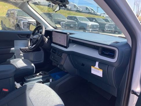 New 2026 Ford Maverick XLT FWD image 16