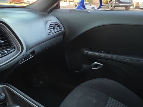 Used 2022 Dodge Challenger GT image 21