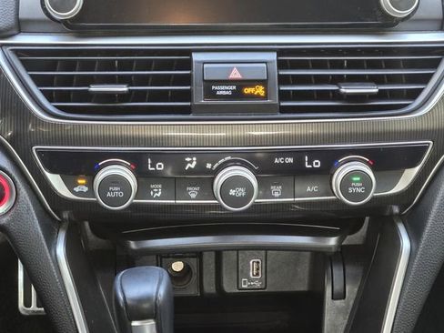 Used 2019 Honda Accord Sport image 18