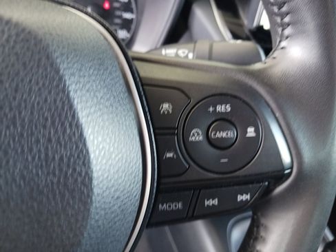 Used 2023 Toyota Corolla SE image 18