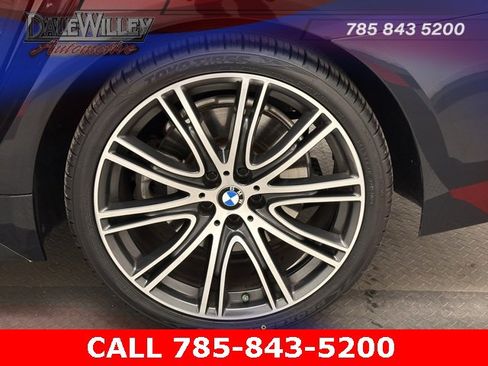 Used 2020 BMW 540i w/ M Sport Package image 28
