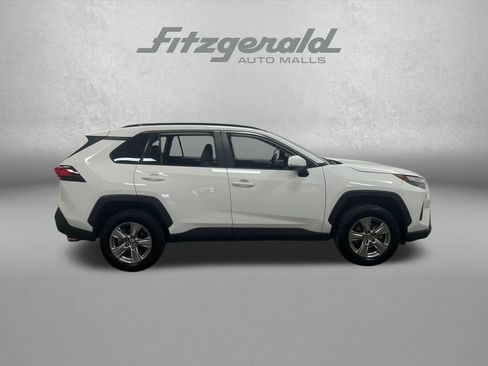 Used 2024 Toyota RAV4 XLE FWD image 8