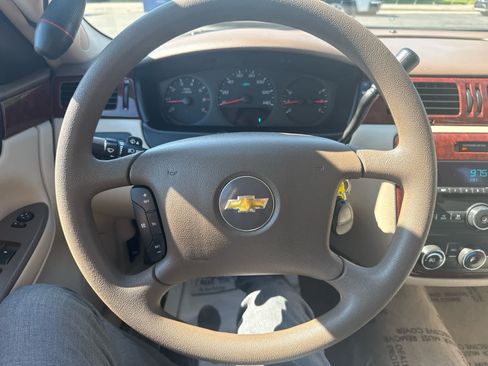 Used 2006 Chevrolet Impala FWD image 19