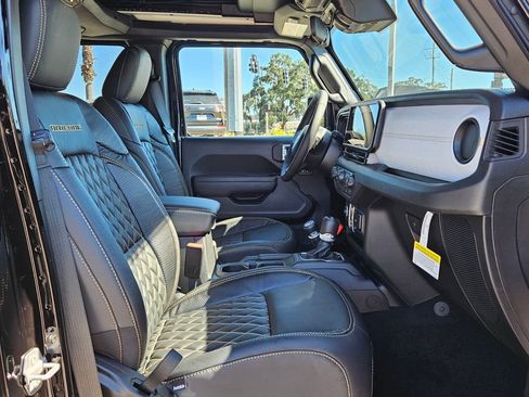 New 2025 Jeep Wrangler Unlimited Sport AWD/4WD image 15