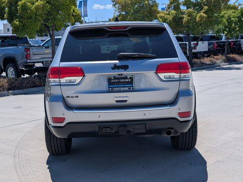 Used 2015 Jeep Grand Cherokee Limited w/ Trailer Tow Group IV AWD/4WD image 4