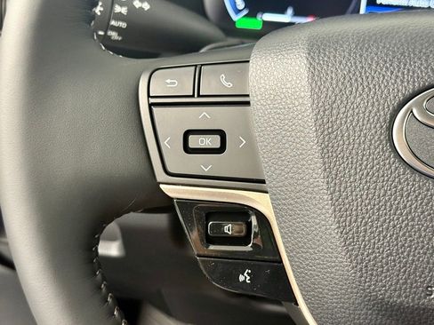 New 2026 Toyota Crown Signia Limited image 21