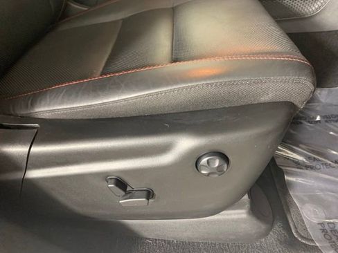 Used 2025 Dodge Durango R/T AWD/4WD image 25