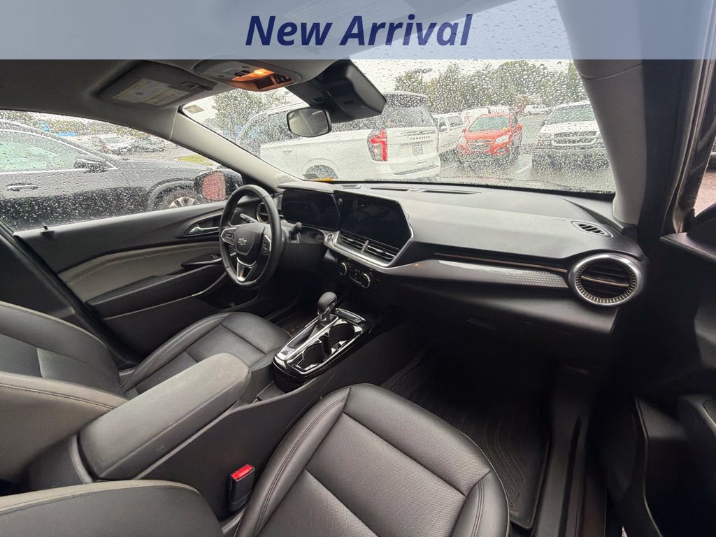 Used 2024 Chevrolet Trax ACTIV w/ Driver Confidence Package FWD image 6