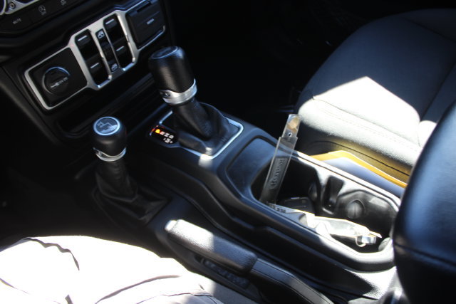 Used 2022 Jeep Wrangler Unlimited Sport AWD/4WD image 10