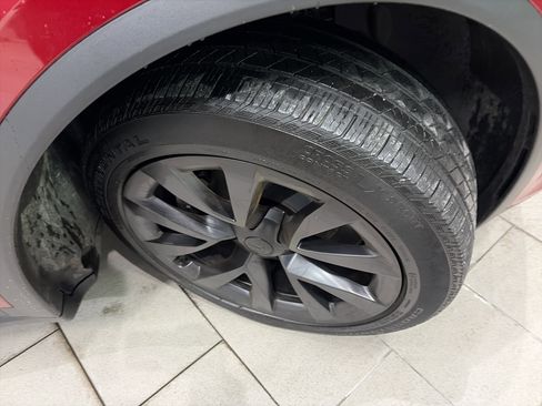 Used 2023 Tesla Model X image 28