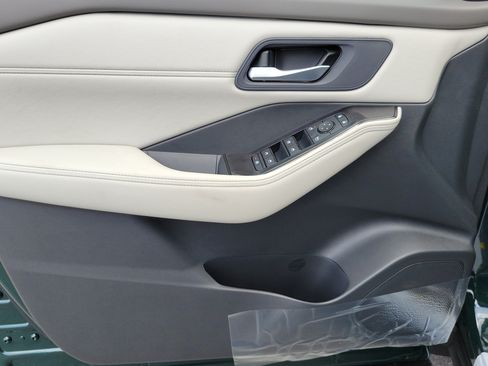 New 2026 Nissan Rogue Dark Armor FWD image 13