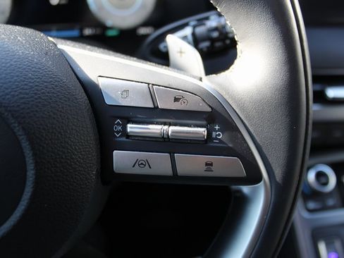 Used 2023 Hyundai Palisade Calligraphy image 15