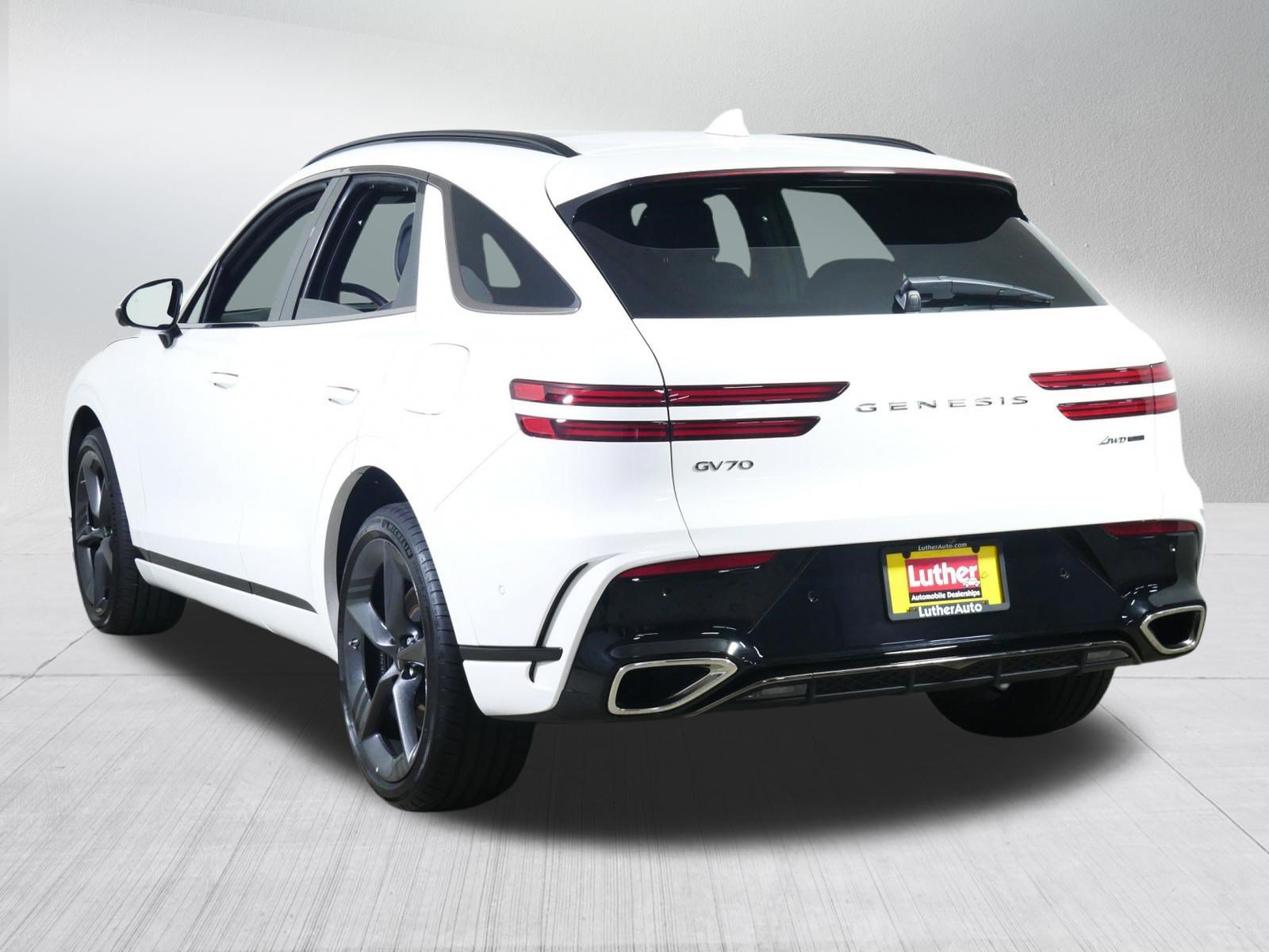 Certified 2026 Genesis GV70 3.5T Sport Prestige AWD/4WD image 5