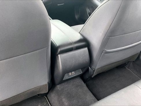 Used 2024 Nissan Altima 2.5 SV image 10