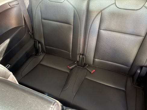 Used 2017 Acura MDX FWD image 9
