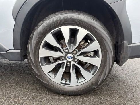 Used 2024 Subaru Outback Limited AWD/4WD image 31