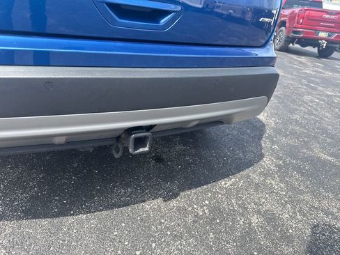 Used 2024 Ford Edge SEL w/ Convenience Package image 11