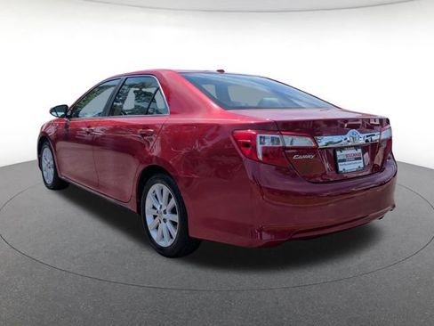 Used 2014 Toyota Camry XLE FWD image 3