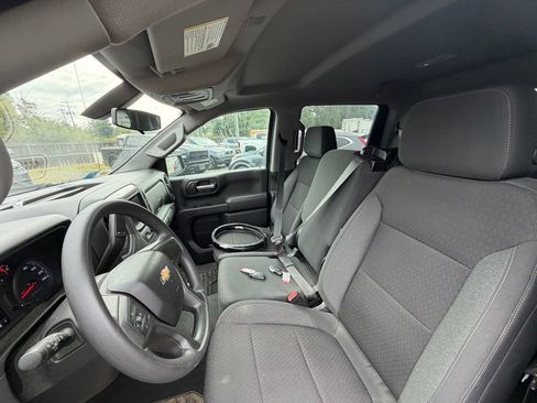 Used 2022 Chevrolet Silverado 1500 Custom AWD/4WD image 18