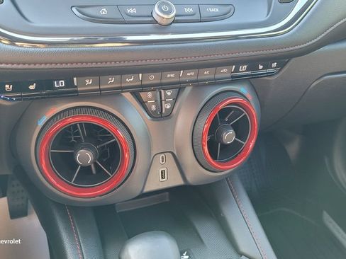 Used 2024 Chevrolet Blazer RS w/ Enhanced Convenience Package FWD image 22