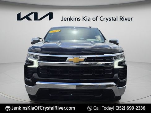 Used 2025 Chevrolet Silverado 1500 LT RWD image 17