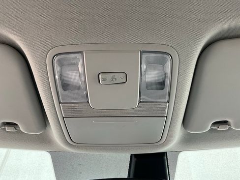 Used 2025 Kia Soul LX w/ LX Technology Package image 15