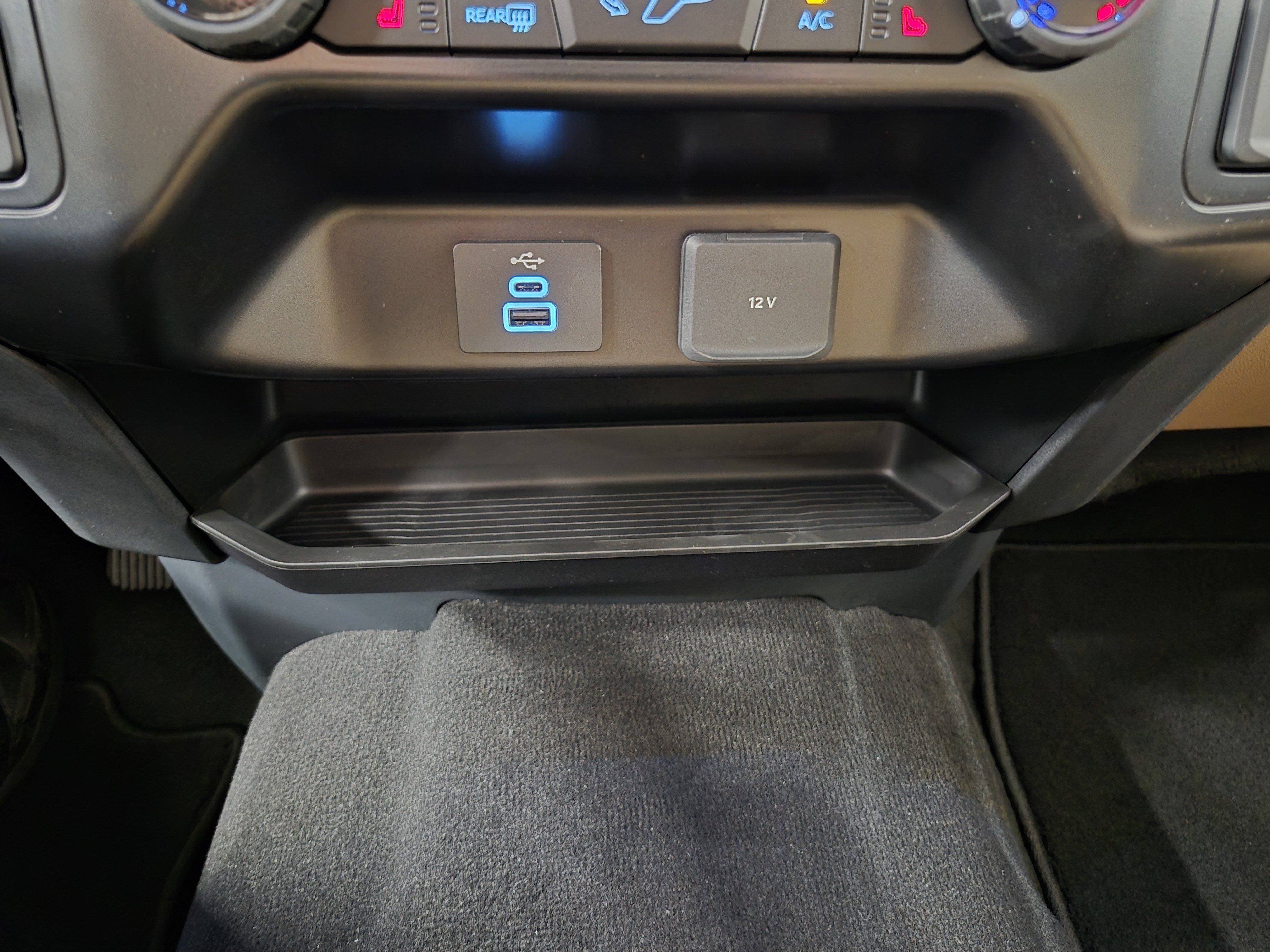 New 2027 Ford F350 XLT w/ XLT Premium Package RWD image 30