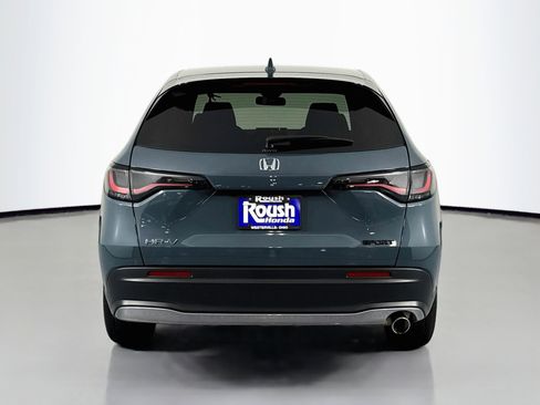 Certified 2025 Honda HR-V Sport image 6