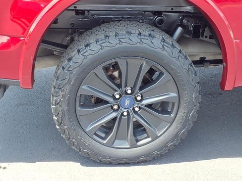 Used 2019 Ford F150 XLT w/ Equipment Group 302A Luxury AWD/4WD image 26