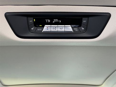 Used 2019 BMW X7 xDrive50i w/ Premium Package image 33