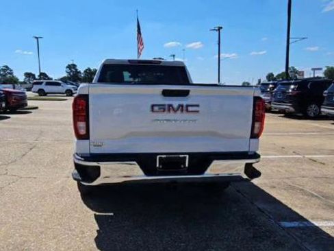 Certified 2025 GMC Sierra 1500 Pro w/ Pro Value Package AWD/4WD image 7
