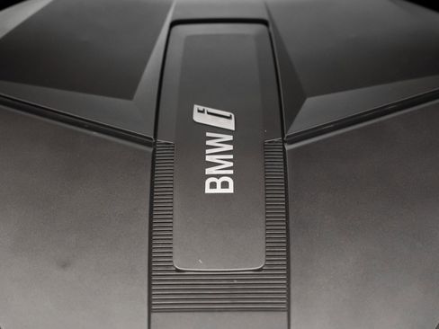 Used 2023 BMW i7 xDrive60 image 74